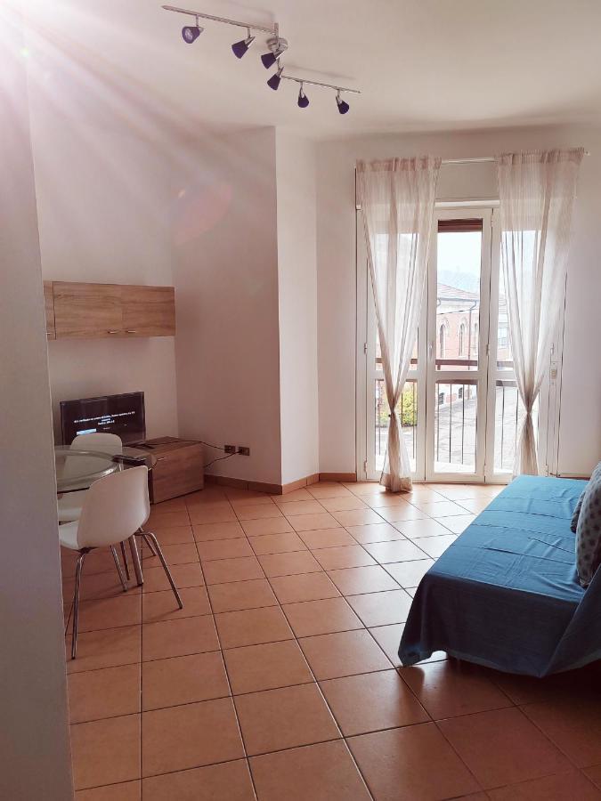 Ieo -Humanitas - Sunny House - Comodissimo Locate di Triulzi Luaran gambar