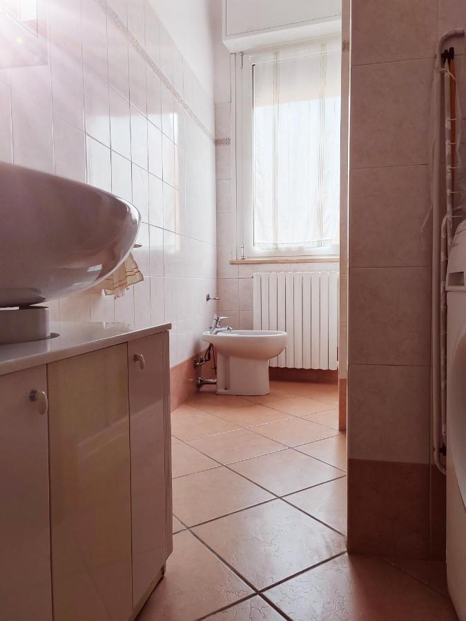 Ieo -Humanitas - Sunny House - Comodissimo Locate di Triulzi Luaran gambar