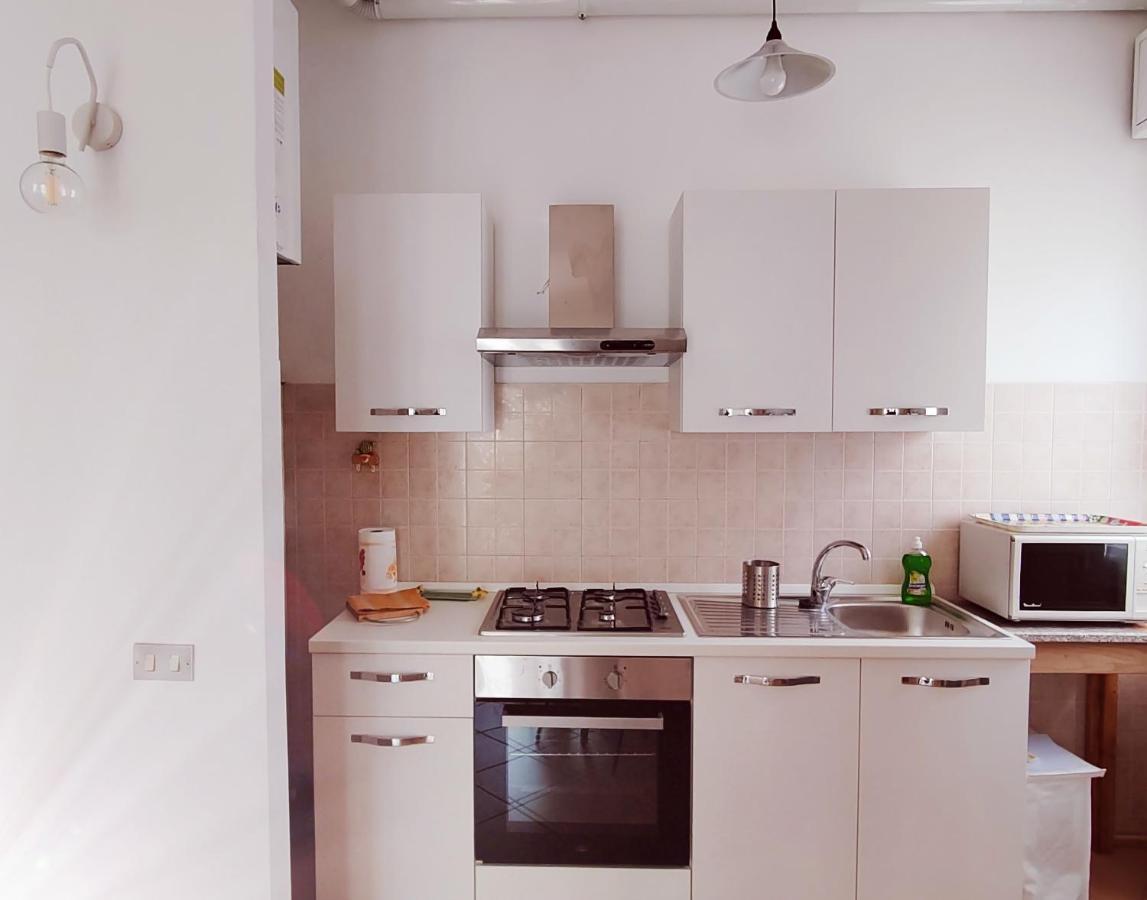 Ieo -Humanitas - Sunny House - Comodissimo Locate di Triulzi Luaran gambar